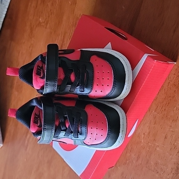 Nike Other - Toddler Nike Sneakers